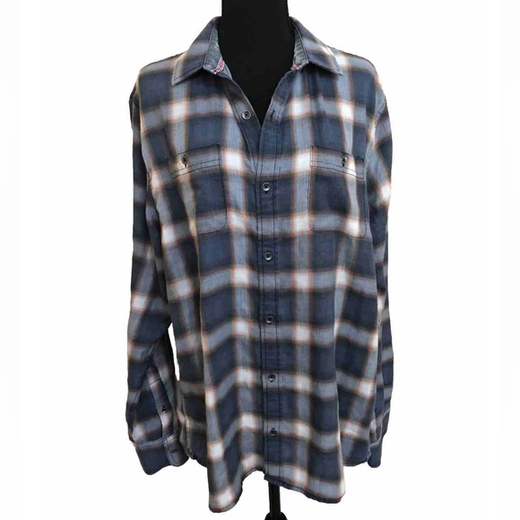 🔥NWT🔥Plaid Lightweight Button-Down Flannel - Picture 12 of 15